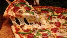 1pizza-italian-mozzarella-tomato-3847.jpg
