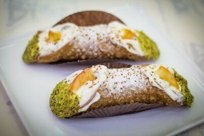 cannoli-SICILIANI-dolceria-MIRABELLO-FERRARA.jpg